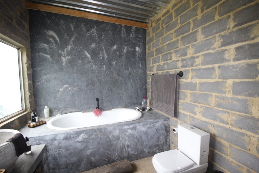3 Bedroom Property for Sale in Lake Deneysville Free State